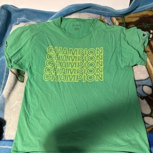 Champion Shirt Green Large